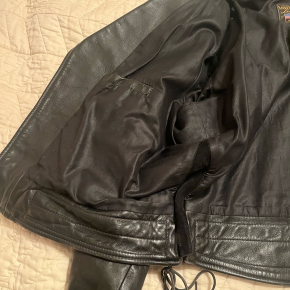 Vanson Leather black motorcycle jacket size 52 - Made IN MA USA - Picture 6 of 16